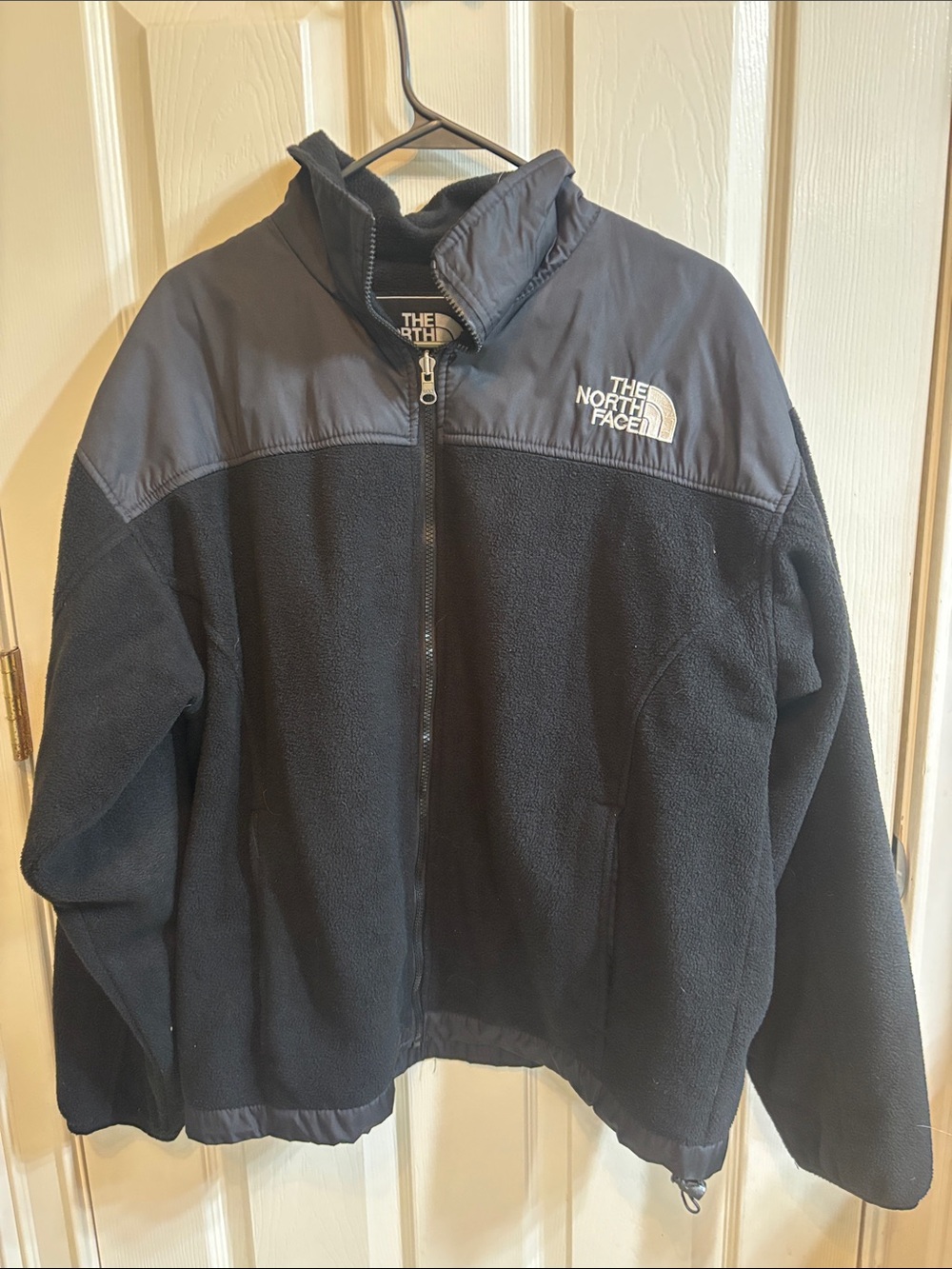 The North Face Men's Black Full-Zip Fleece Jacket